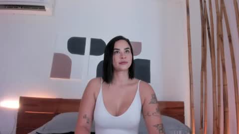 Hanna johnson online show from 06/14/26, 02:09