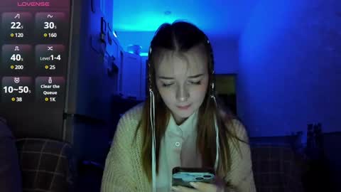 _hey_scarlett_ online show from 12/19/24, 10:24