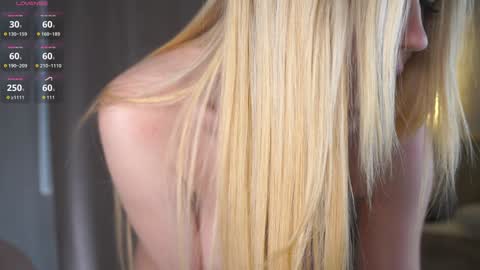 Snapshot of _ifyouwant_ chatting on 11/17/25, 11:21 Ava 3 online show from 11/17/25, 11:21