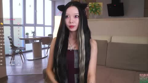 you Mia online show from 06/07/26, 02:43