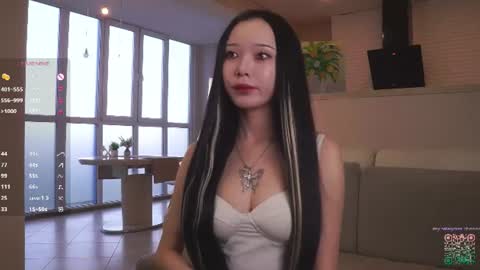 you Mia online show from 06/10/26, 04:06
