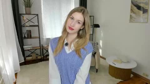 call me Elizabeth online show from 09/18/25, 08:49