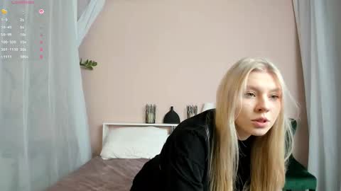 Daisy online show from 11/21/25, 07:51