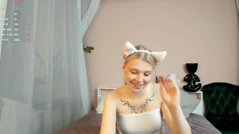 Daisy online show from 11/22/25, 09:19