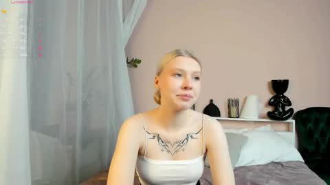 Daisy online show from 11/23/25, 09:42