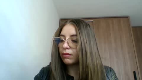Isa online show from 02/08/26, 03:59