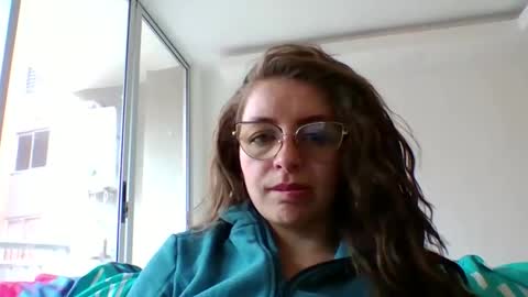 Isa online show from 02/24/26, 12:25
