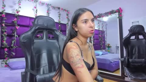 Snapshot of _isabella_swan chatting on 10/07/25, 02:31 _isabella_swan online show from 10/07/25, 02:31