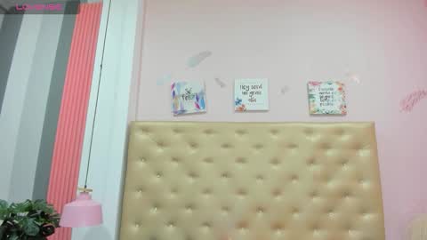 Snapshot of _jade_01 chatting on 10/22/25, 12:27 J A D E online show from 10/22/25, 12:27