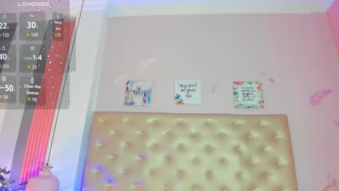 Snapshot of _jade_01 chatting on 11/20/25, 12:27 J A D E online show from 11/20/25, 12:27