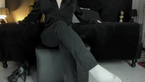 Miss Jade online show from 01/17/25, 11:38