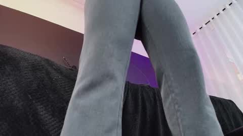 Snapshot of _jade_16 chatting on 10/29/25, 11:39 Miss Jade online show from 10/29/25, 11:39