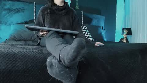 Miss Jade online show from 12/04/25, 12:03