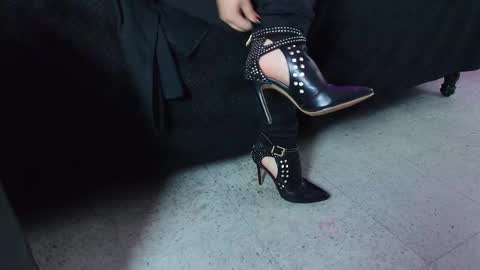 Miss Jade online show from 12/17/25, 11:49