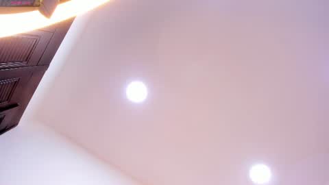 Jasmine online show from 07/04/26, 11:49