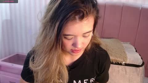 _jeessy online show from 01/15/25, 03:33