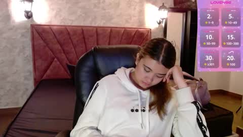 _jeessy online show from 10/27/25, 03:10