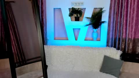 _jessika_69 online show from 12/05/24, 06:43