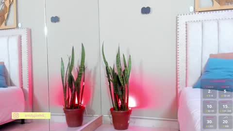    online show from 01/11/25, 10:07