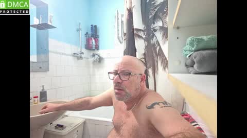 Snapshot of _joker69_ chatting on 10/08/25, 02:42 Joker online show from 10/08/25, 02:42