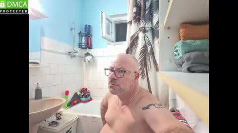 Snapshot of _joker69_ chatting on 10/28/25, 03:43 Joker online show from 10/28/25, 03:43