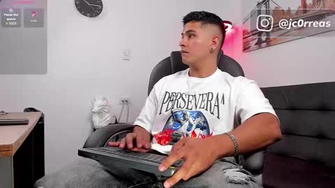 _juanes__ online show from 10/15/25, 10:32