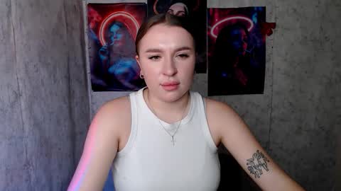 Snapshot of _julianaini_ chatting on 12/15/25, 09:13 Jolia online show from 12/15/25, 09:13