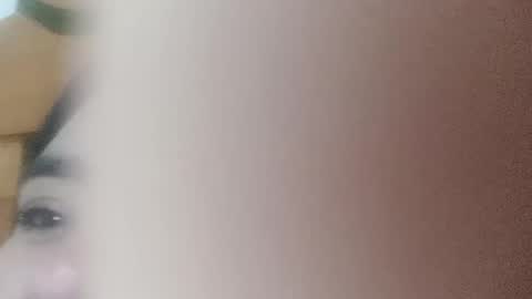 Snapshot of _julietaa chatting on 10/07/25, 05:48 Julieta online show from 10/07/25, 05:48