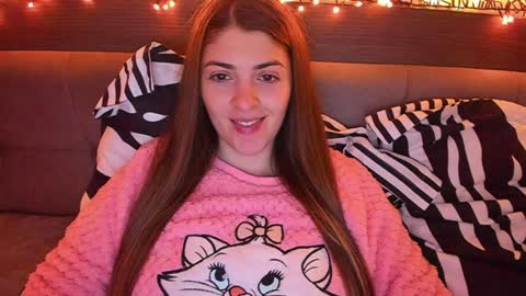 _just_a_simple_girl online show from 12/16/24, 11:22