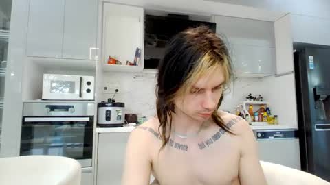 Snapshot of _just_funk_ chatting on 06/14/26, 02:24 My song - online show from 06/14/26, 02:24