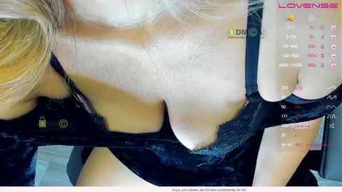 _justcallme_ online show from 06/01/26, 09:22