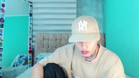 mod online show from 11/23/25, 04:56