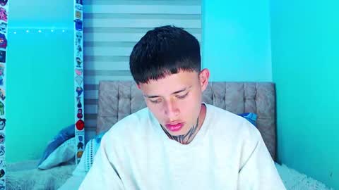 mod online show from 12/17/25, 03:01