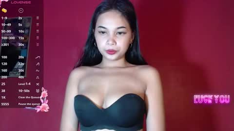 Snapshot of _justrea chatting on 05/25/26, 03:29 call me rea online show from 05/25/26, 03:29