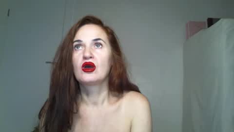 KAPELKA   online show from 11/24/25, 08:19