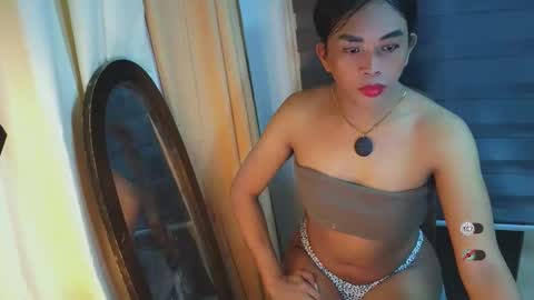 _karie_ online show from 05/14/26, 03:02