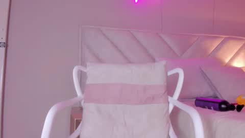 karol online show from 09/19/25, 05:02