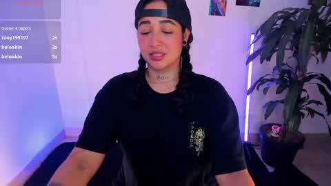     online show from 06/07/26, 12:15