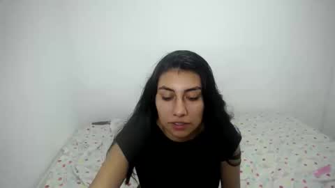 Snapshot of _katerin_love chatting on 02/25/25, 12:14 kateryn online show from 02/25/25, 12:14