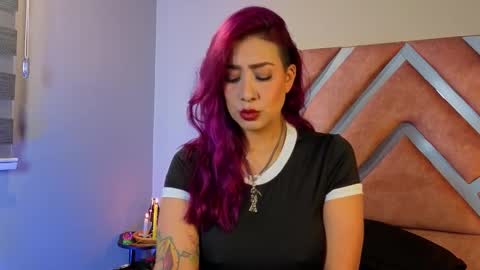 Snapshot of _kelly_hous36 chatting on 11/14/25, 01:32 kelly online show from 11/14/25, 01:32