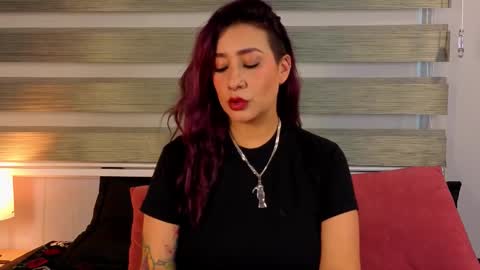 Snapshot of _kelly_hous36 chatting on 11/25/25, 01:11 kelly online show from 11/25/25, 01:11