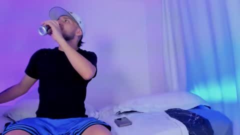    online show from 10/17/25, 04:15