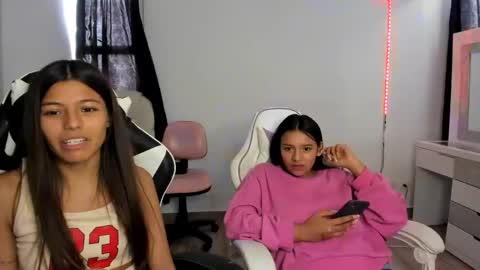 Snapshot of _khloe_sweet chatting on 02/03/25, 08:24 khloe sweet online show from 02/03/25, 08:24