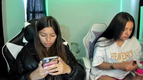 Snapshot of _khloe_sweet chatting on 02/06/25, 07:51 khloe sweet online show from 02/06/25, 07:51