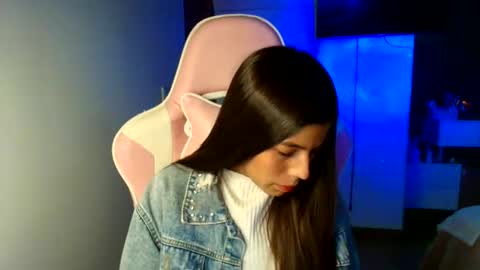 khloe sweet online show from 06/02/26, 10:01