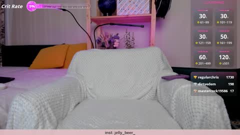 Kiara 0100 - 0700 UTC almost every day online show from 10/26/25, 09:04