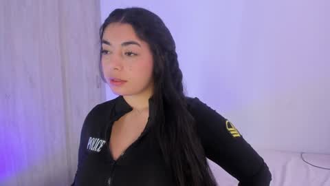 Snapshot of _kimtorres_1 chatting on 05/10/26, 04:12 _kimtorres_1 online show from 05/10/26, 04:12