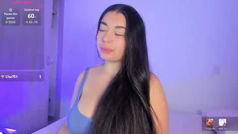 _kimtorres_1 online show from 07/10/26, 11:13