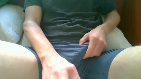 Snapshot of _kindeyes chatting on 09/12/25, 11:37 _kindeyes online show from 09/12/25, 11:37