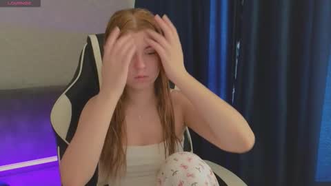 Molly   Emily online show from 10/08/25, 10:13